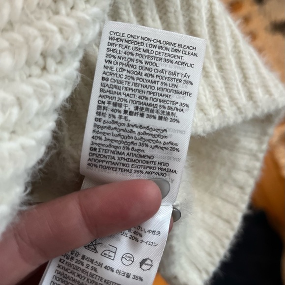 H&M Oversized Dolman Sleeve Turtleneck - Picture 7 of 8
